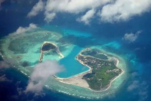美国在海南岛附近布局，俄媒提醒中国警惕南海危机